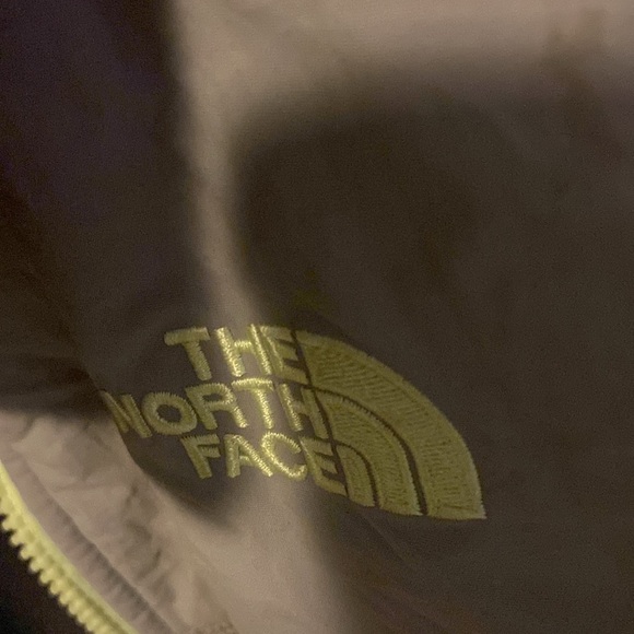 The North Face. Jacket. Woman’s. Large - Picture 3 of 5
